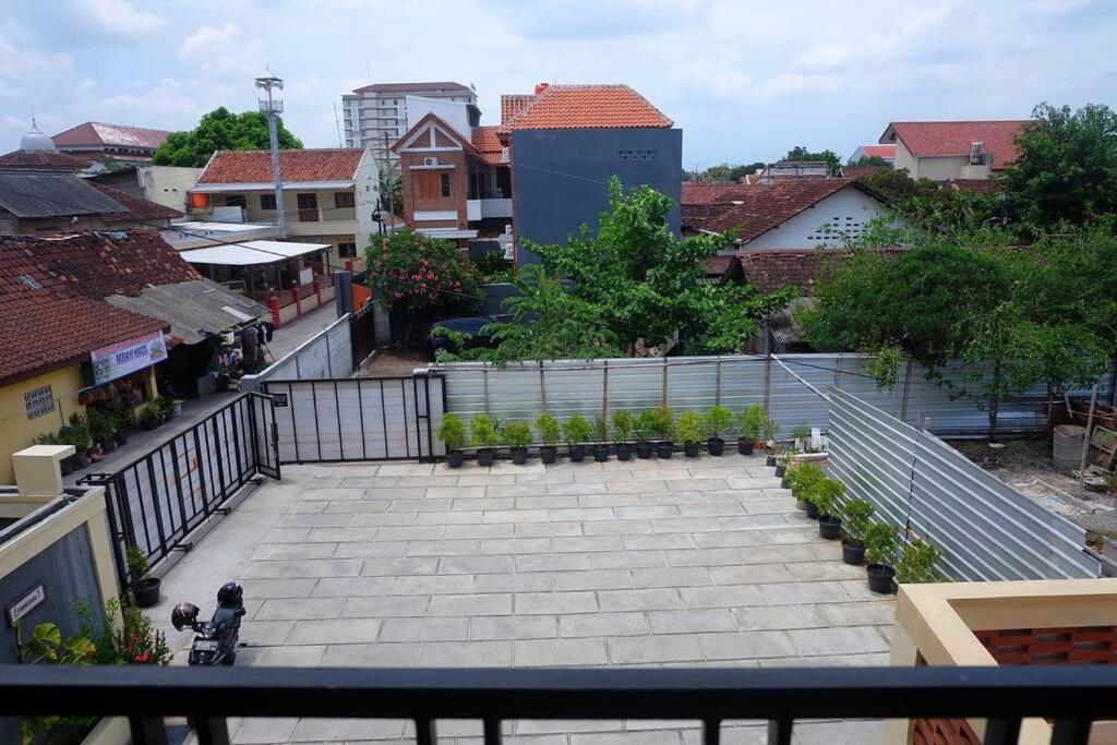 Sabi House Lesmana 2 By Simply Homy Villa Yogyakarta Exterior photo